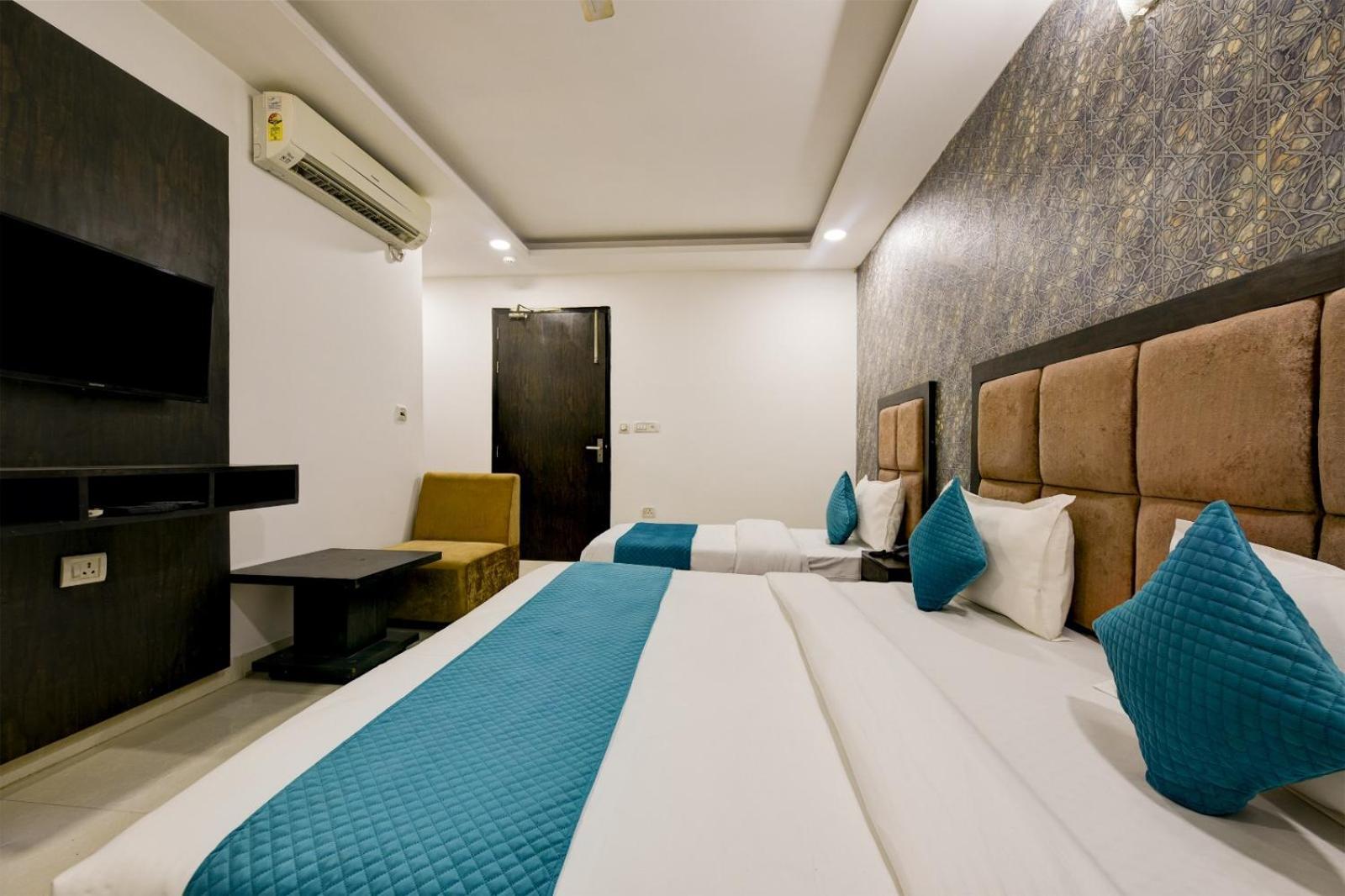 The Glory Suites Near Igi Airport Neu-Delhi Exterior foto